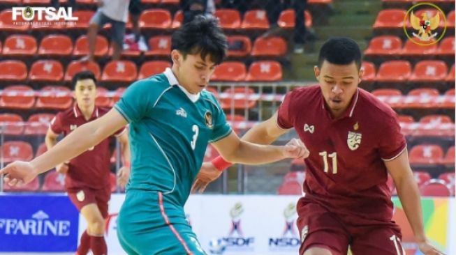 Timnas Indonesia vs Thailand dalam laga final Piala AFF Futsal 2022 di Huamark Indoor Stadium, Bangkok, Minggu (10/4/2022) malam WIB/ [Instagram/@federasifutsal_id]