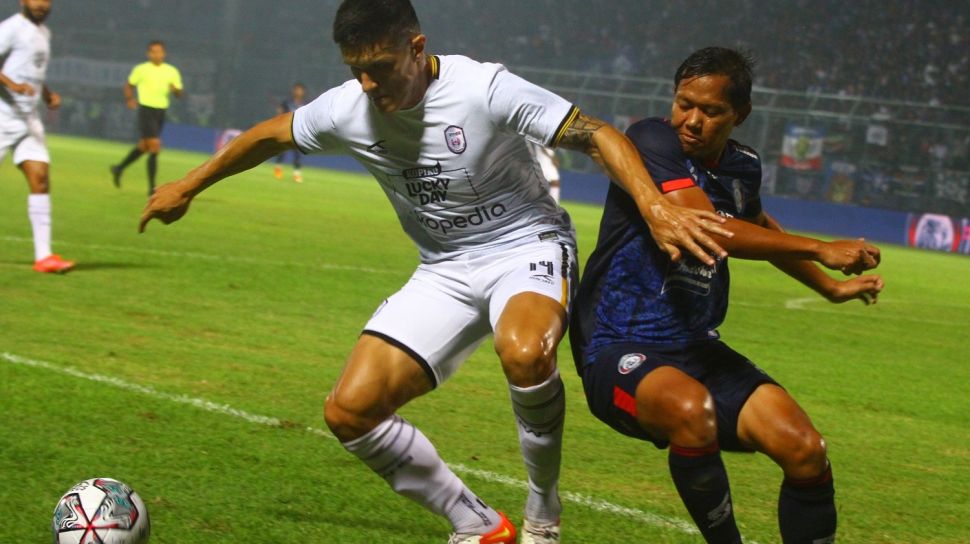 Link Live Streaming RANS Nusantara FC vs Madura United di Piala Presiden 2022