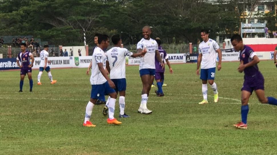 Persib Bandung Habisi Batam Renggali Selection 10 Gol Tanpa Balas