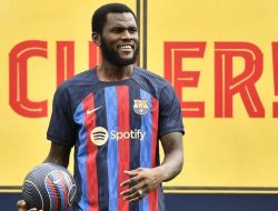 Resmi Diperkenalkan Barcelona, Franck Kessie Sudah Gatal Unjuk Gigi di Spotify Camp Nou